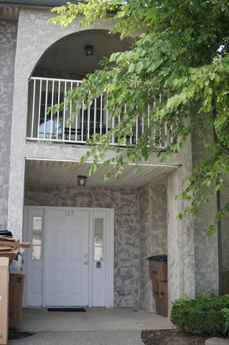 Lovely 2-Bedroom Condo W/Balcony And Free Parking Nashville Exterior photo