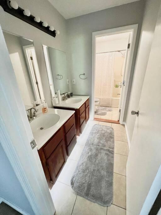 Lovely 2-Bedroom Condo W/Balcony And Free Parking Nashville Exterior photo